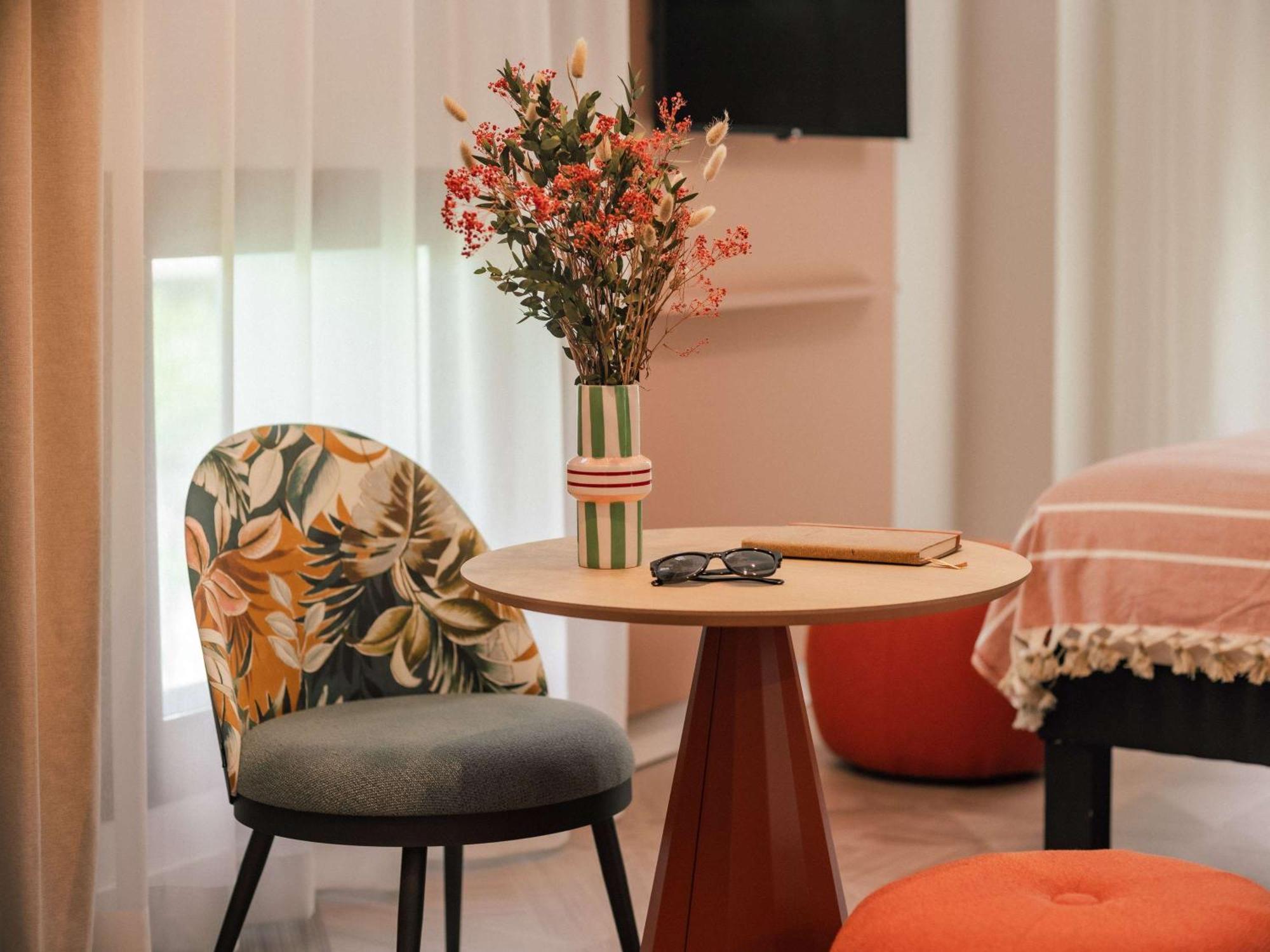 Ibis Styles Sevilla City Santa Justa Exteriör bild