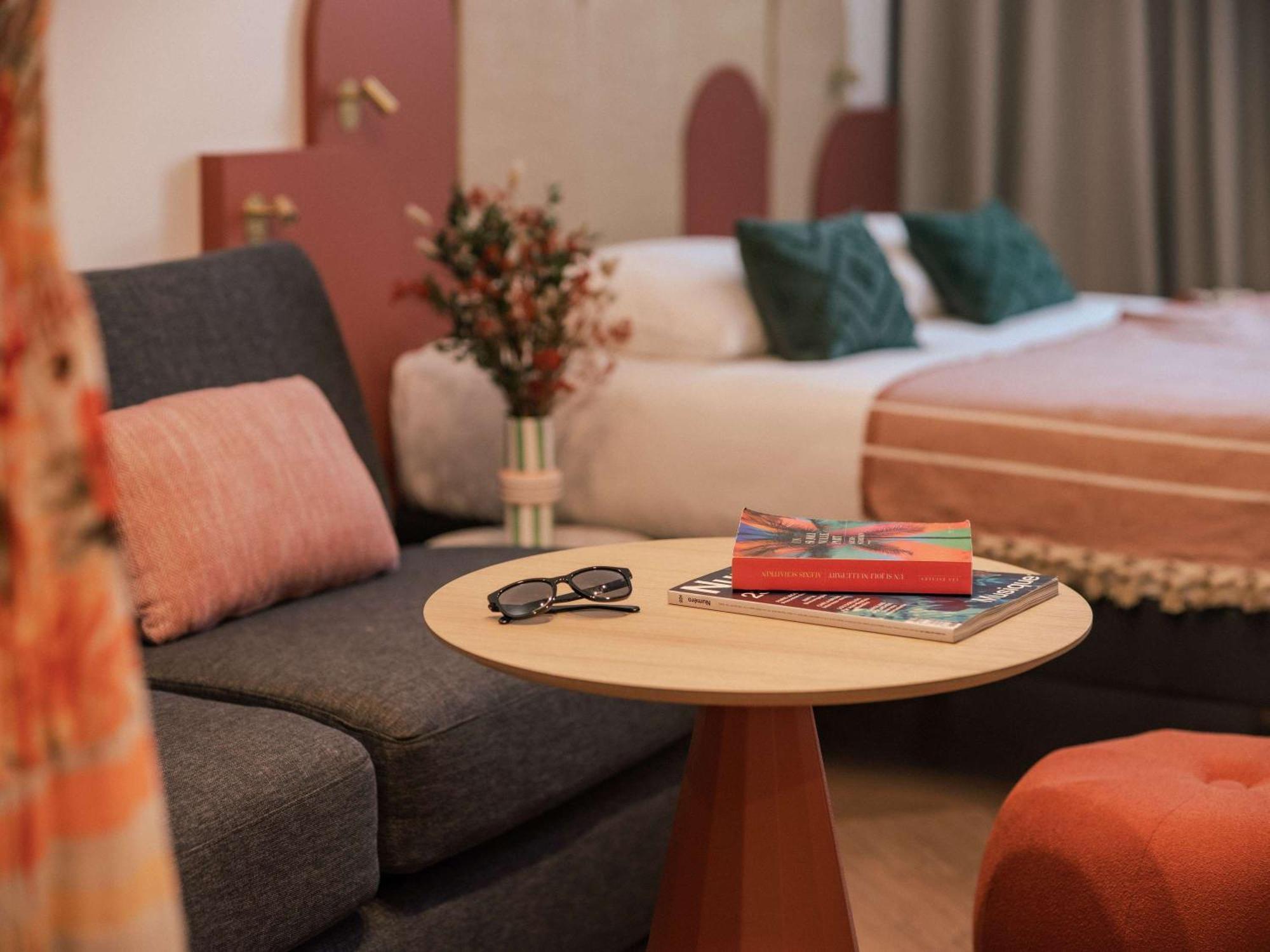 Ibis Styles Sevilla City Santa Justa Exteriör bild