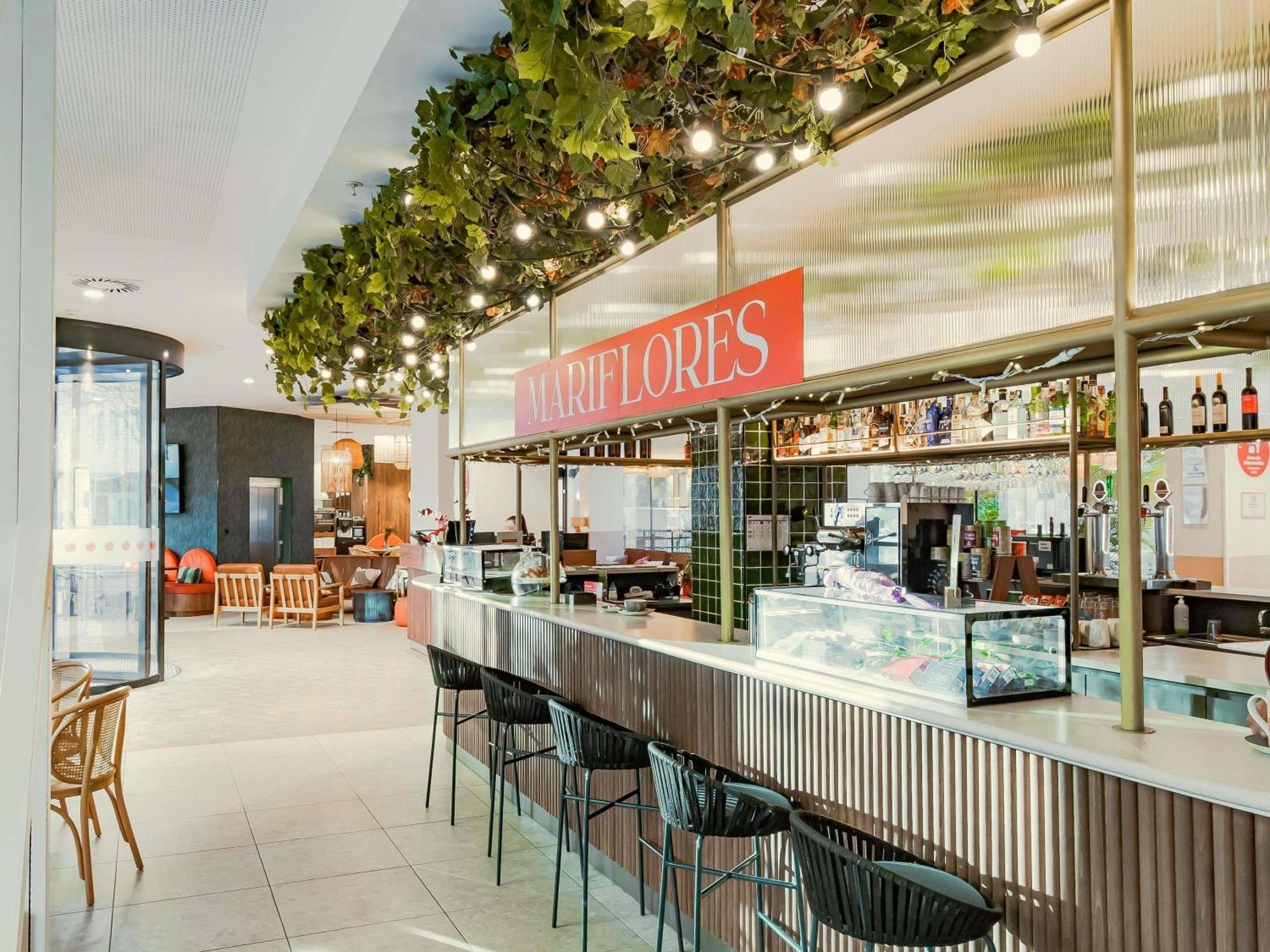 Ibis Styles Sevilla City Santa Justa Exteriör bild