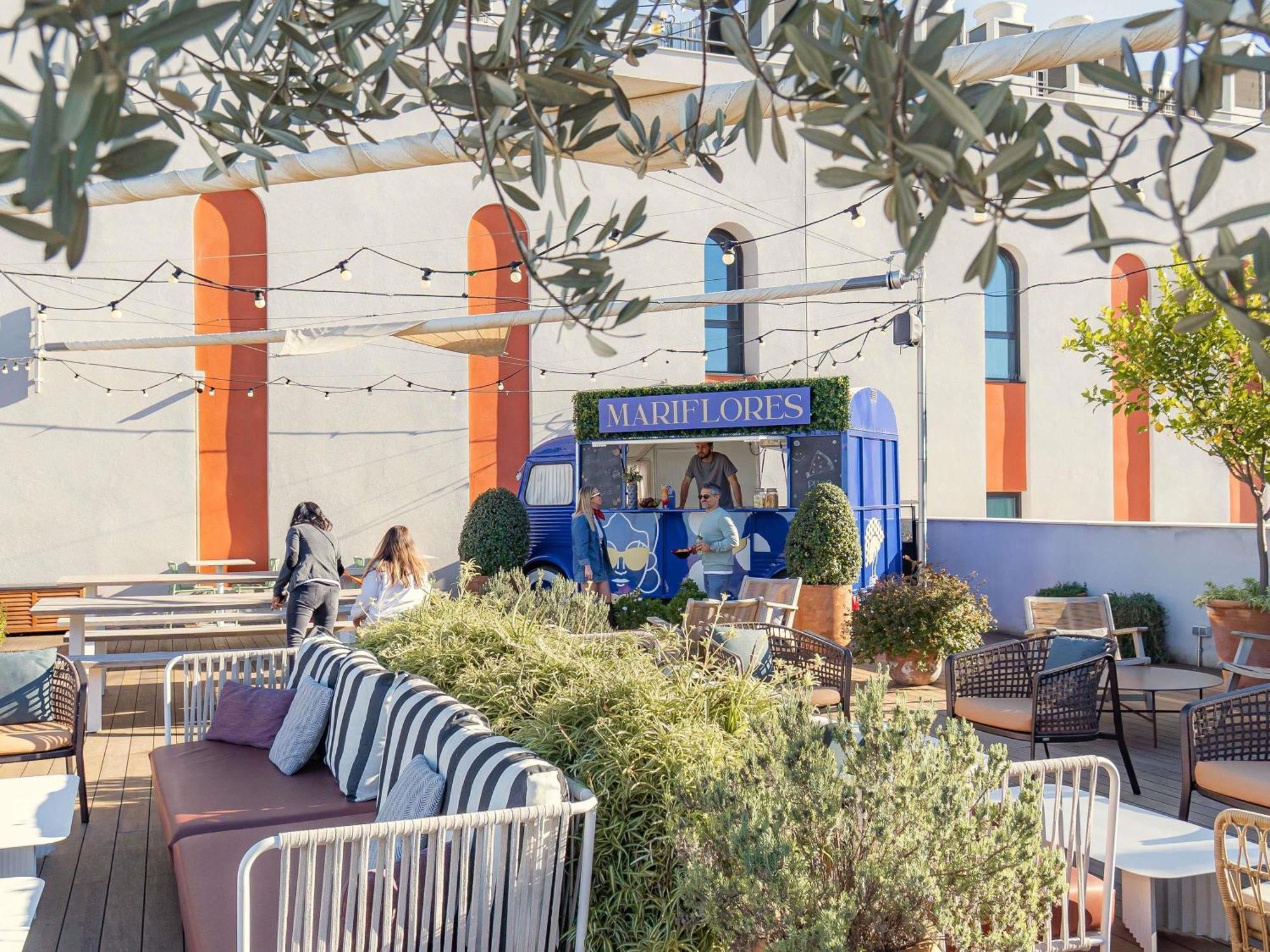 Ibis Styles Sevilla City Santa Justa Exteriör bild