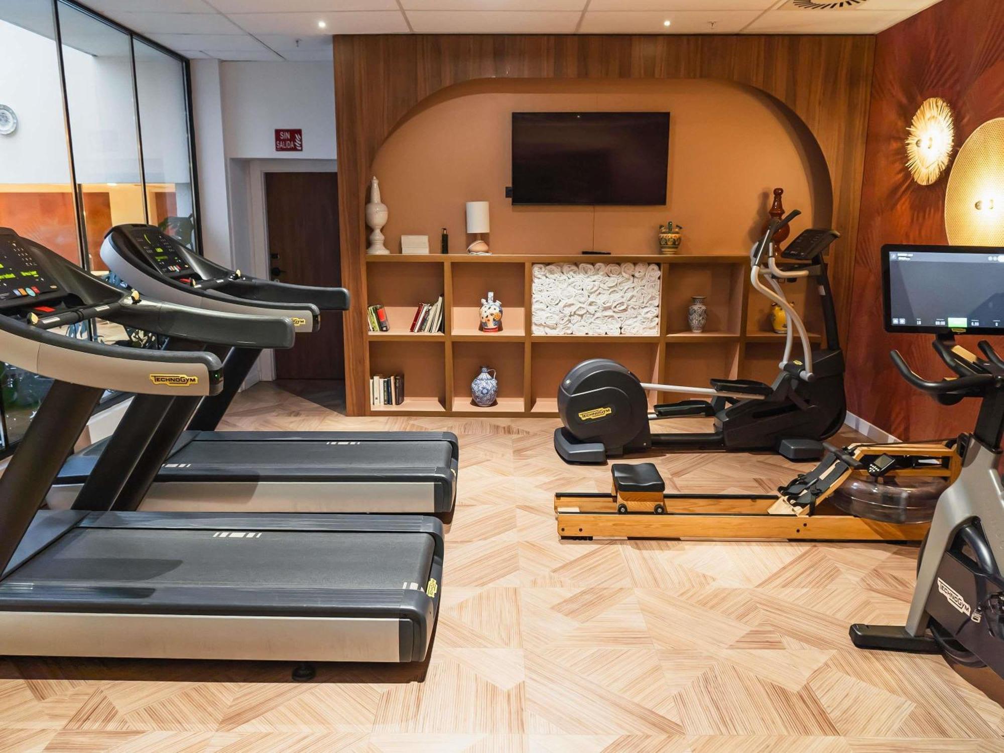 Ibis Styles Sevilla City Santa Justa Exteriör bild