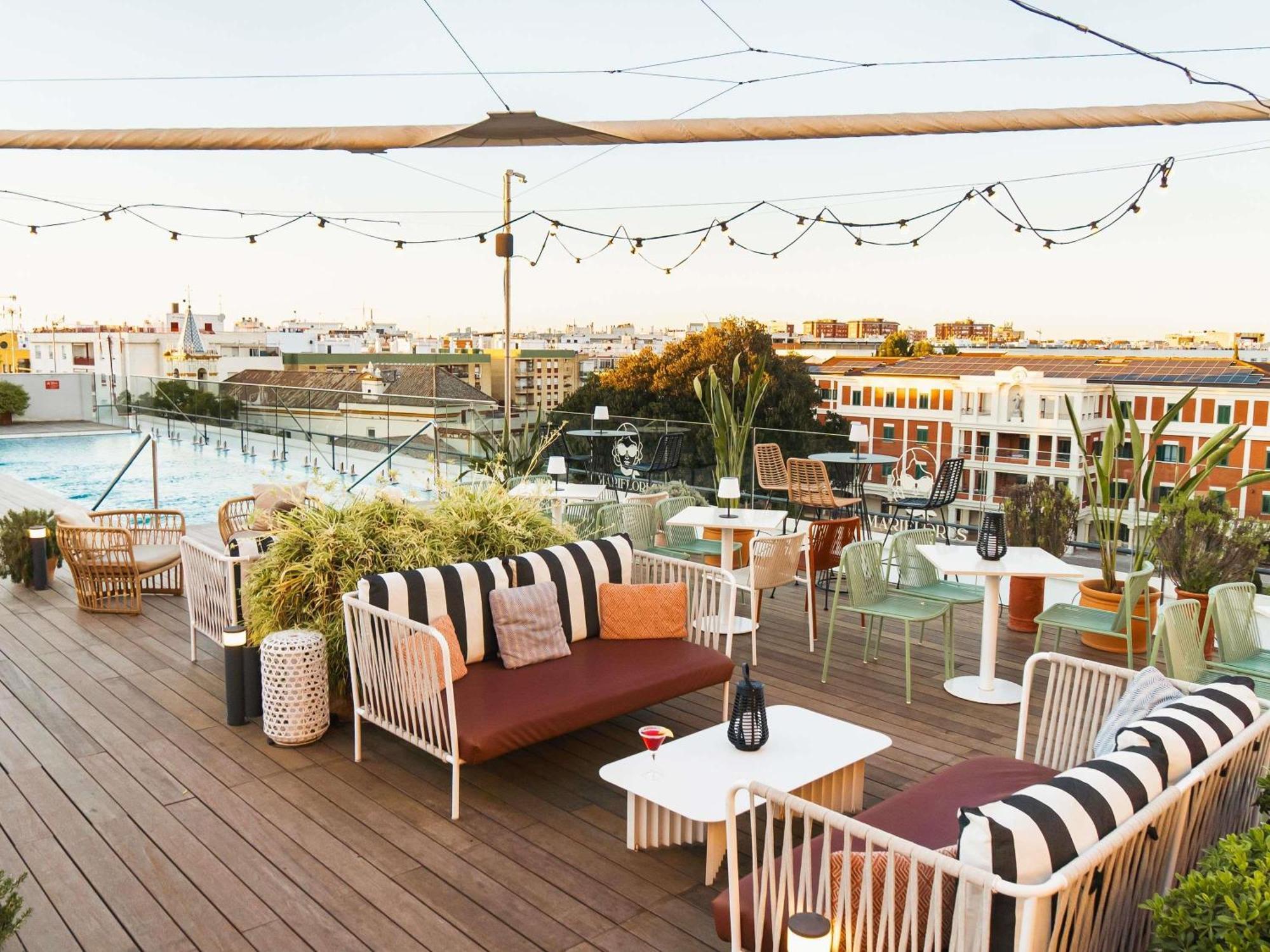 Ibis Styles Sevilla City Santa Justa Exteriör bild